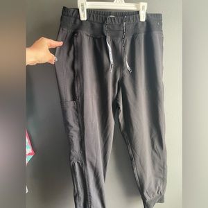 3 black scrub pants Large Petite